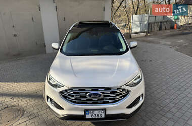 Внедорожник / Кроссовер Ford Edge 2018 в 