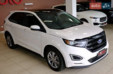 Внедорожник / Кроссовер Ford Edge 2017 в 