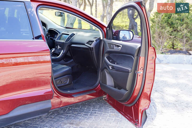 Позашляховик / Кросовер Ford Edge 2017 в Дніпрі фото 10 Позашляховик / Кросовер Ford Edge 2017 в Дніпрі