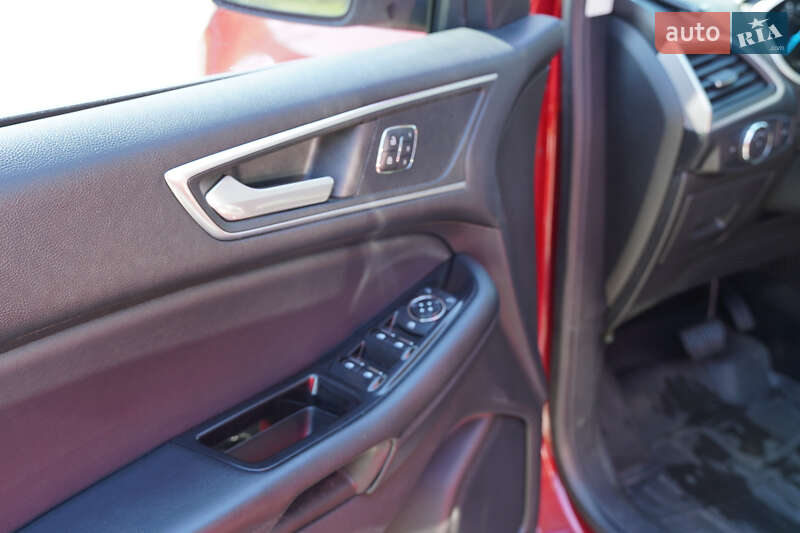 Позашляховик / Кросовер Ford Edge 2017 в Дніпрі фото 27 Позашляховик / Кросовер Ford Edge 2017 в Дніпрі