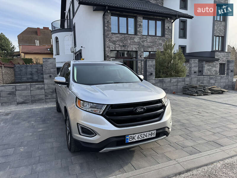 Позашляховик / Кросовер Ford Edge 2016 в Рівному