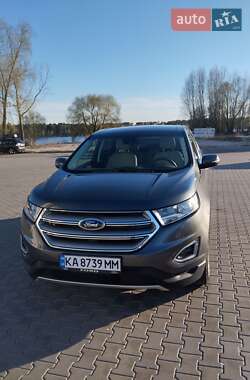 Позашляховик / Кросовер Ford Edge 2018 в 