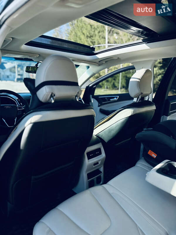 Позашляховик / Кросовер Ford Edge 2016 в Верховині фото 13 Позашляховик / Кросовер Ford Edge 2016 в Верховині