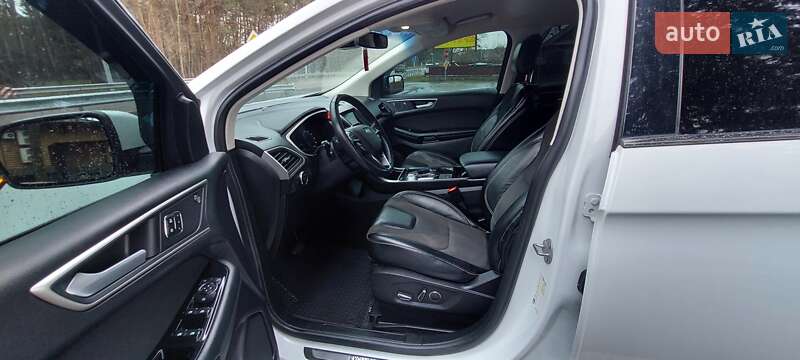 Позашляховик / Кросовер Ford Edge 2019 в Дубні