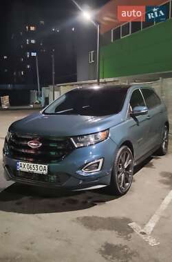 Внедорожник / Кроссовер Ford Edge 2016 в 