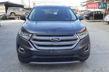 Внедорожник / Кроссовер Ford Edge 2018 в 