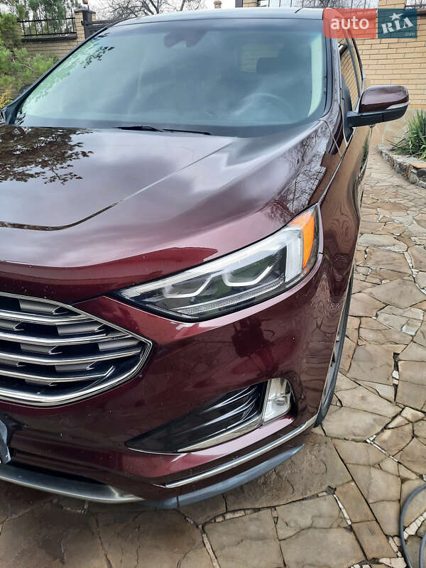 Позашляховик / Кросовер Ford Edge 2019 в Дніпрі