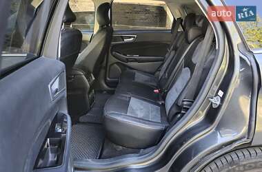 Внедорожник / Кроссовер Ford Edge 2016 в 