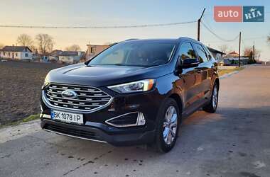 Внедорожник / Кроссовер Ford Edge 2019 в Ровно