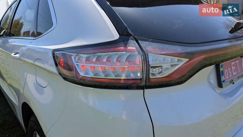 Внедорожник / Кроссовер Ford Edge 2015 в Полонном