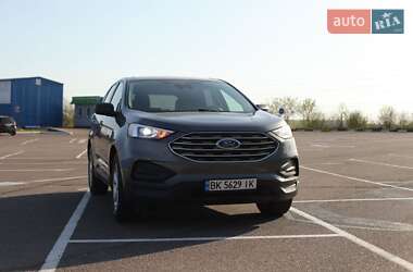 Внедорожник / Кроссовер Ford Edge 2021 в 