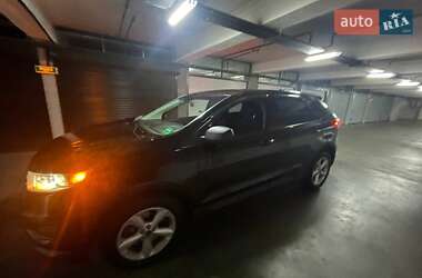 Позашляховик / Кросовер Ford Edge 2017 в 