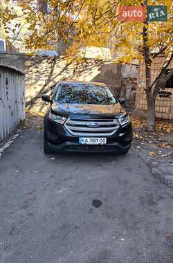 Позашляховик / Кросовер Ford Edge 2017 в 