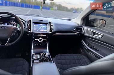 Внедорожник / Кроссовер Ford Edge 2019 в 