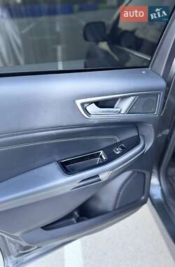 Внедорожник / Кроссовер Ford Edge 2019 в Ахтырке