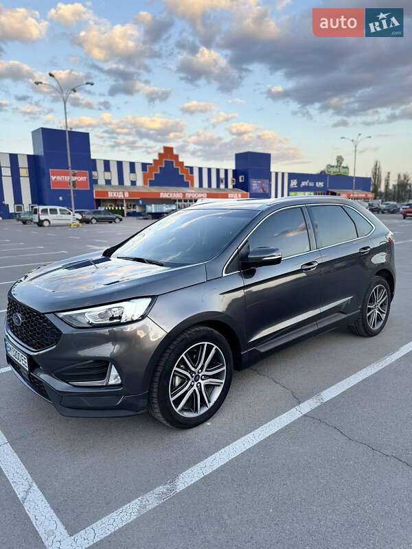 Внедорожник / Кроссовер Ford Edge 2019 в Ахтырке