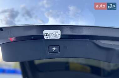 Внедорожник / Кроссовер Ford Edge 2019 в 
