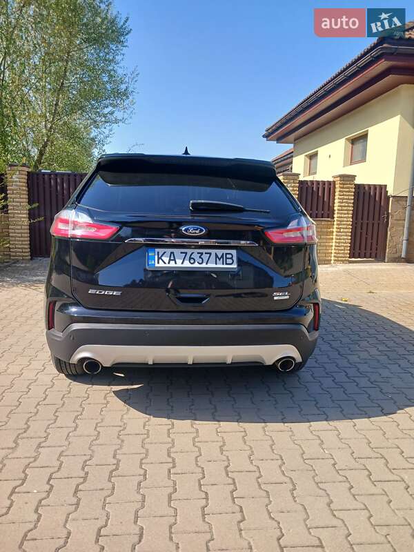 Внедорожник / Кроссовер Ford Edge 2018 в Киеве