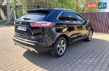 Внедорожник / Кроссовер Ford Edge 2018 в 