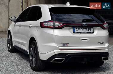 Внедорожник / Кроссовер Ford Edge 2018 в 