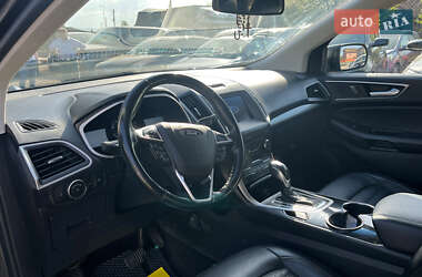 Внедорожник / Кроссовер Ford Edge 2016 в 