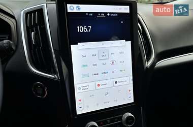 Внедорожник / Кроссовер Ford Edge 2022 в 