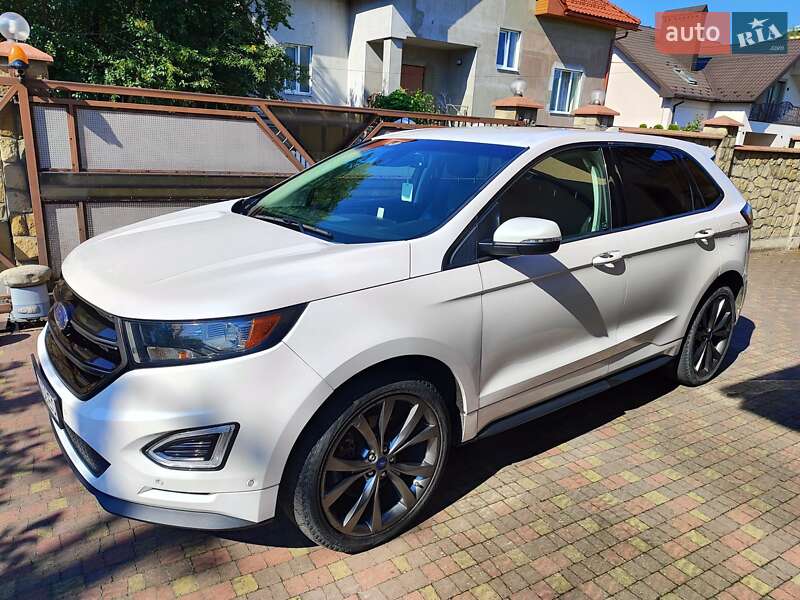 Внедорожник / Кроссовер Ford Edge 2016 в Ивано-Франковске