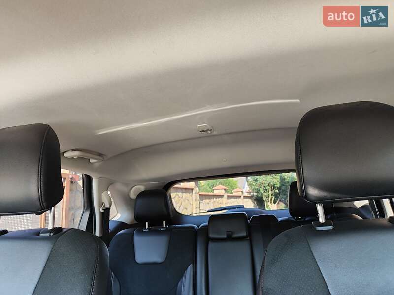 Внедорожник / Кроссовер Ford Edge 2016 в Ивано-Франковске