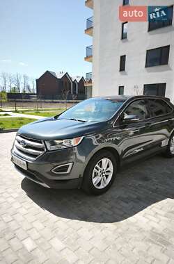 Внедорожник / Кроссовер Ford Edge 2015 в 