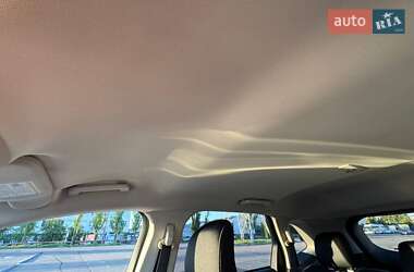 Позашляховик / Кросовер Ford Edge 2017 в 