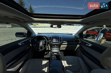 Внедорожник / Кроссовер Ford Edge 2019 в 