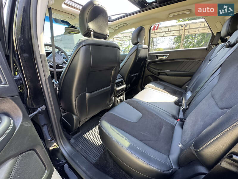 Внедорожник / Кроссовер Ford Edge 2017 в Черновцах