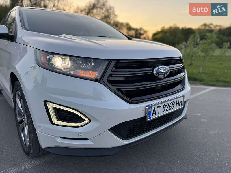 Внедорожник / Кроссовер Ford Edge 2015 в Ивано-Франковске