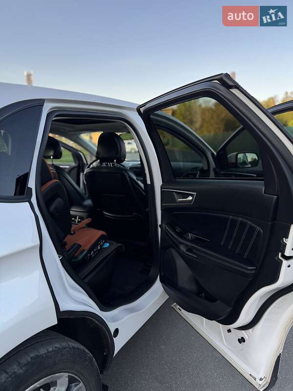 Внедорожник / Кроссовер Ford Edge 2015 в Ивано-Франковске