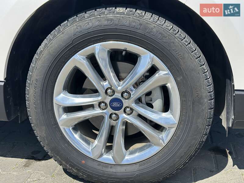 Внедорожник / Кроссовер Ford Edge 2018 в Черновцах