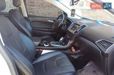Внедорожник / Кроссовер Ford Edge 2016 в 