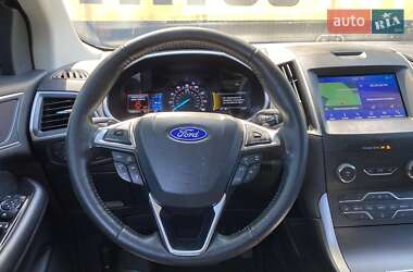 Внедорожник / Кроссовер Ford Edge 2018 в 