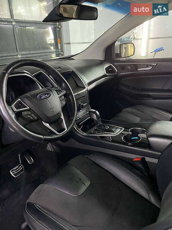 Внедорожник / Кроссовер Ford Edge 2016 в Киеве