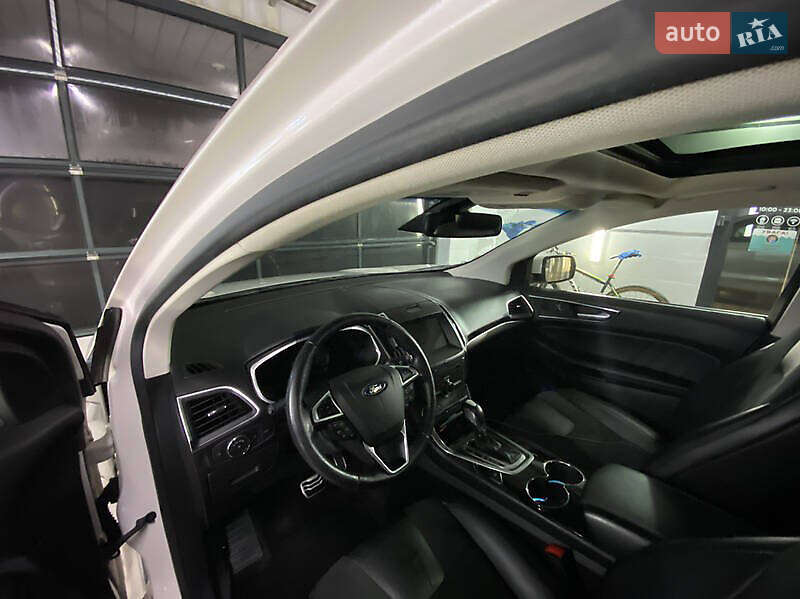 Внедорожник / Кроссовер Ford Edge 2016 в Киеве