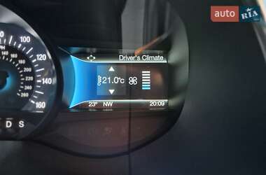 Внедорожник / Кроссовер Ford Edge 2018 в 