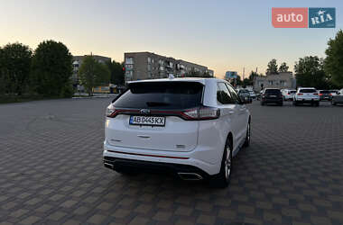 Позашляховик / Кросовер Ford Edge 2016 в 