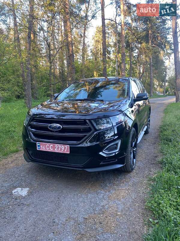 Внедорожник / Кроссовер Ford Edge 2018 в 