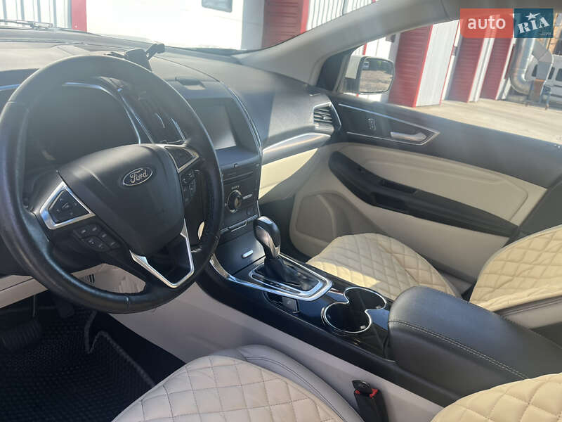 Внедорожник / Кроссовер Ford Edge 2015 в Сумах