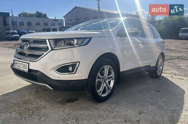 Внедорожник / Кроссовер Ford Edge 2015 в 