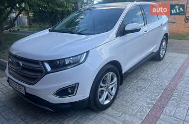Внедорожник / Кроссовер Ford Edge 2015 в 