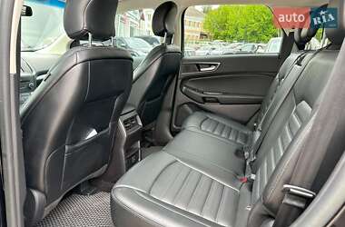 Внедорожник / Кроссовер Ford Edge 2017 в 
