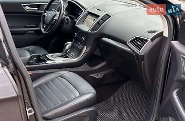 Внедорожник / Кроссовер Ford Edge 2017 в 