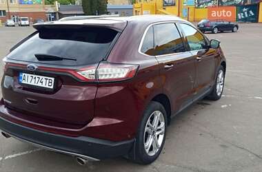 Позашляховик / Кросовер Ford Edge 2016 в 