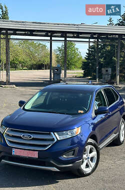 Позашляховик / Кросовер Ford Edge 2016 в 