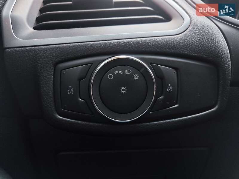 Внедорожник / Кроссовер Ford Edge 2015 в Киеве